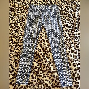 EXCELLENT/LIKE NEW/PRE-OWNED condition VINEYARD VINES girl’s whale print legging